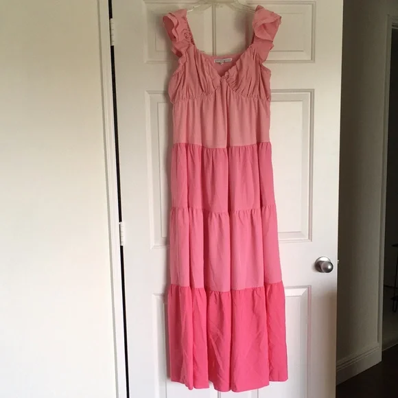 NWT English Factory pink ruffle tiered maxi dress M Vici Caprice dress - Picture 3 of 13